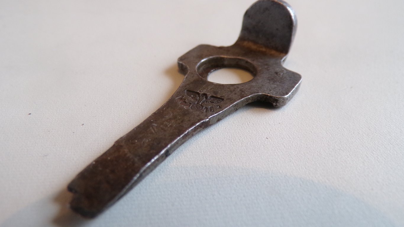 FN Hi-Power Takedown tool WaA 103