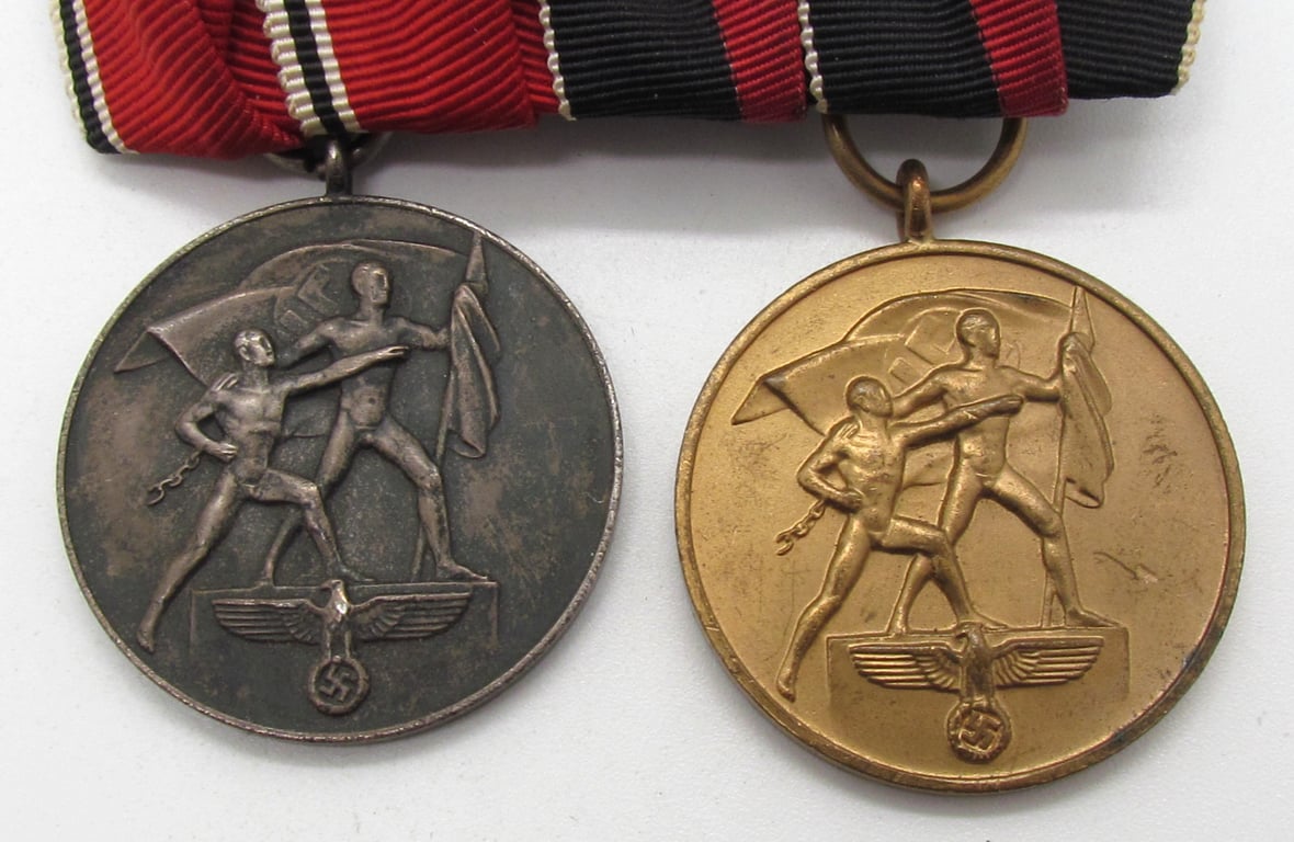 Two piece medal war with annexation medals