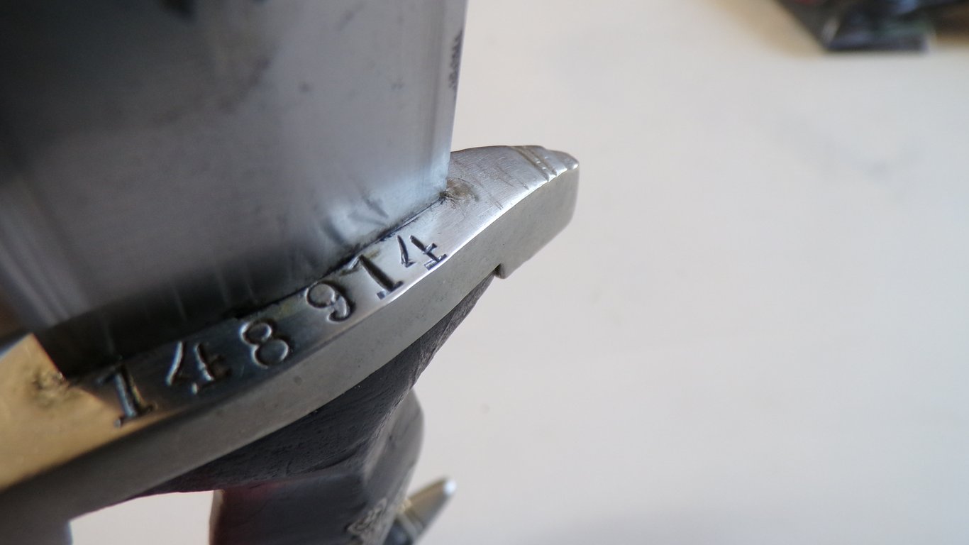 Early M33 SS Dagger by Herder