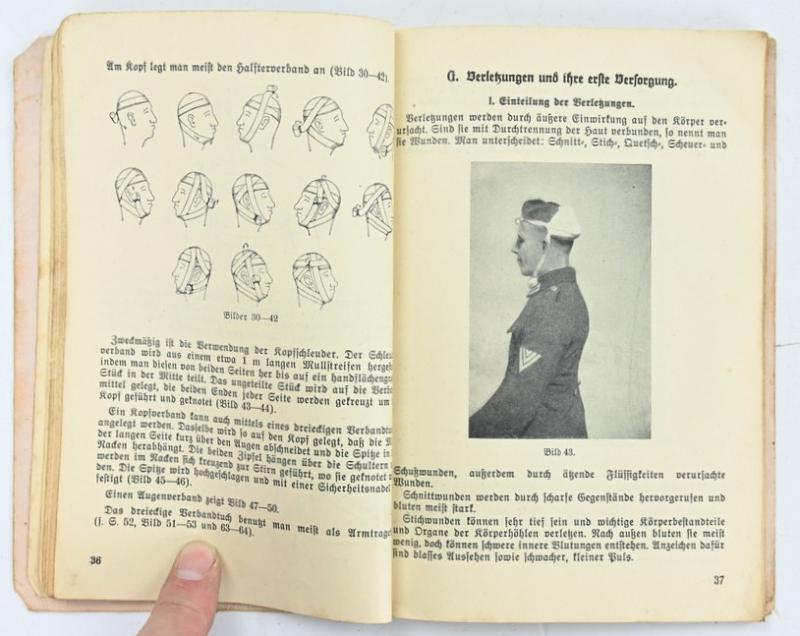 German WH Medic Manual 'Sanitatsfibel'