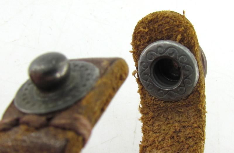 SA Dagger by M7/33 – F.W. Höller with Three Piece Hanger