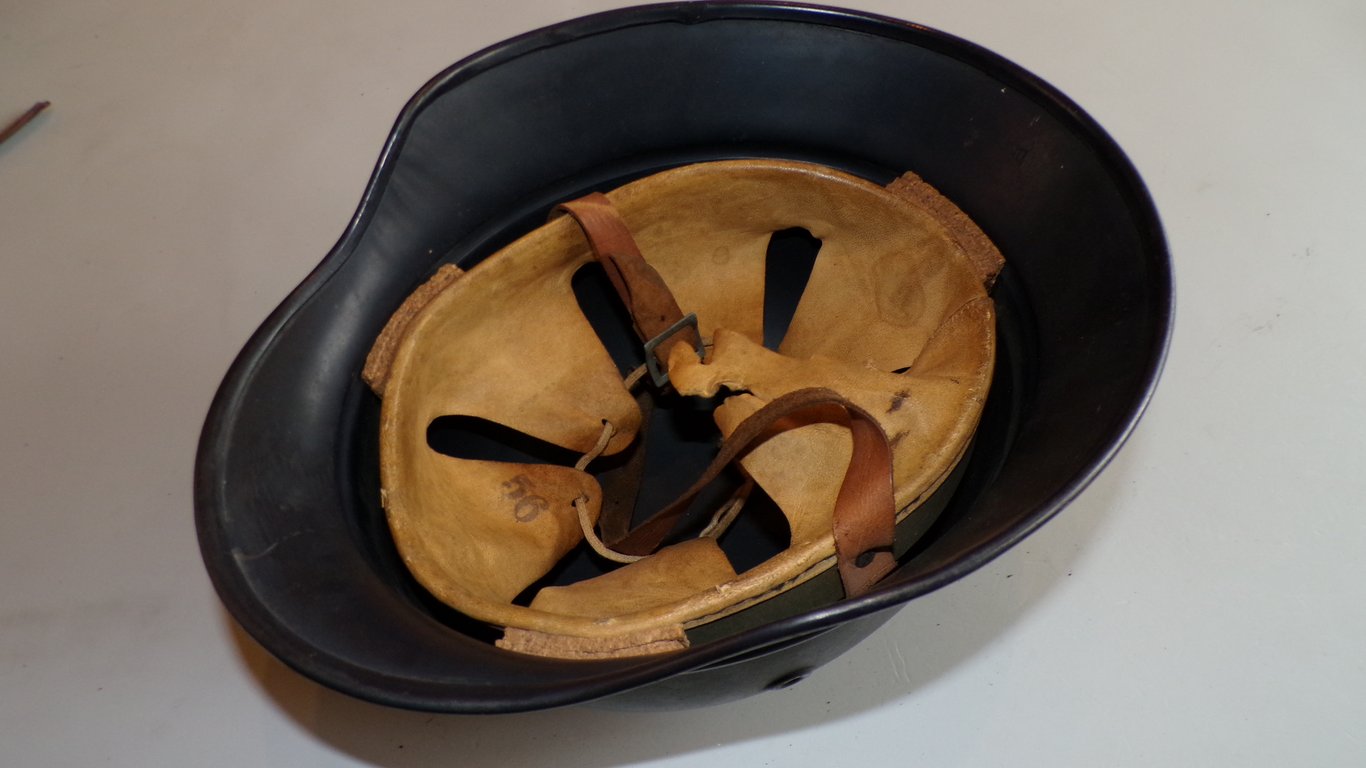 Quist beaded M40  Luftschutz helmet