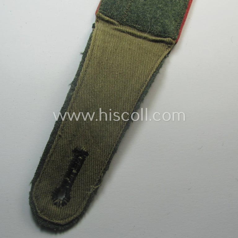 Single, early-period (ie. 'M40-pattern and/or rounded-styled), WH (Heeres) 'cyphered', EM-type shoulderstrap as was intended for a: 'Soldat eines Kradschützen-Bataillons der Pz.- u. Inf.-Div.'