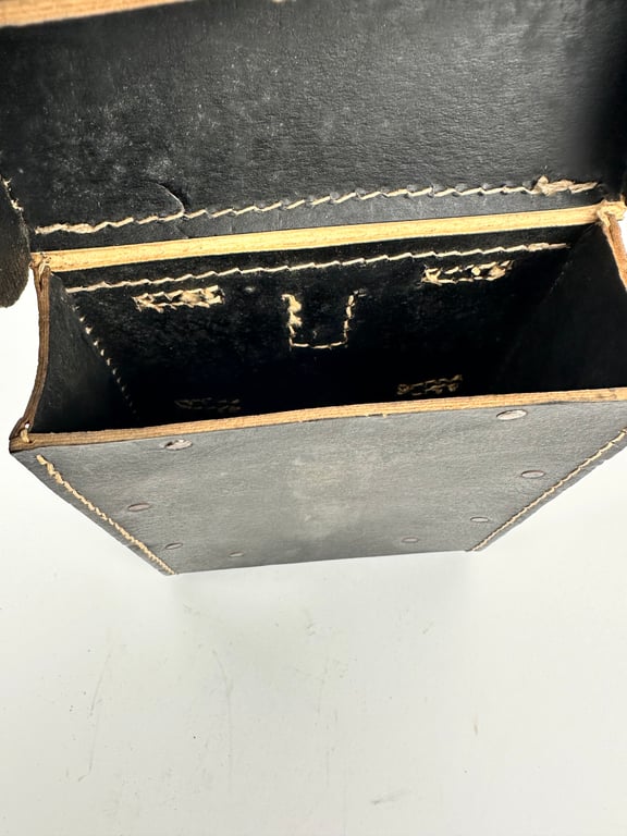 Late war MG34/42 Tool Pouch "mint condition"