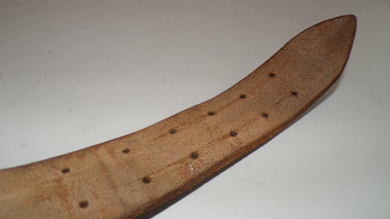 Political S.A zweidorn belt by Croupon