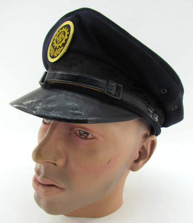 German DAF ‘Deutsche Arbeitsfront’ visor cap with RZM Label