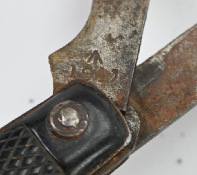 British WW2 Pocket Knife 1943