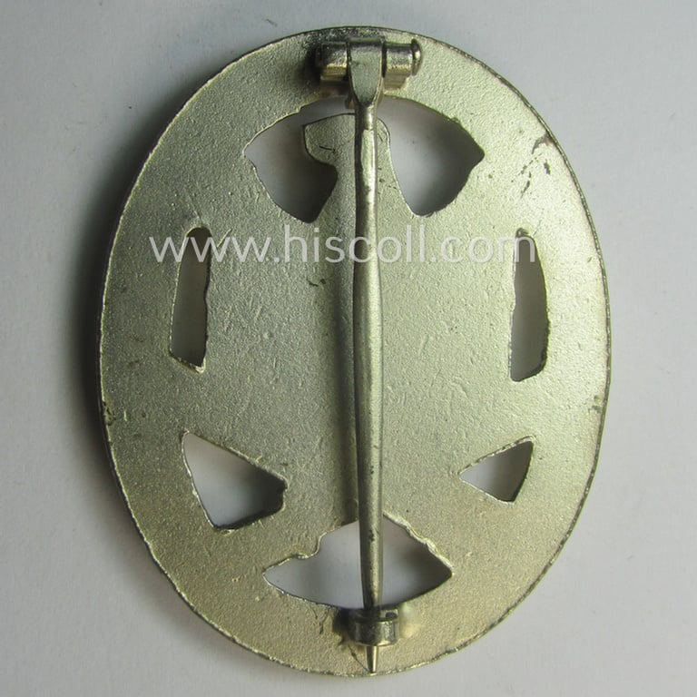 Neat, '1957-pattern, 'Allgemeines Sturmabzeichen' (or: General Assault Badge ie. GAB) being an unmarked, silvered zinc-based- (ie. 'Feinzink'-) and/or: 'solid-back'-version