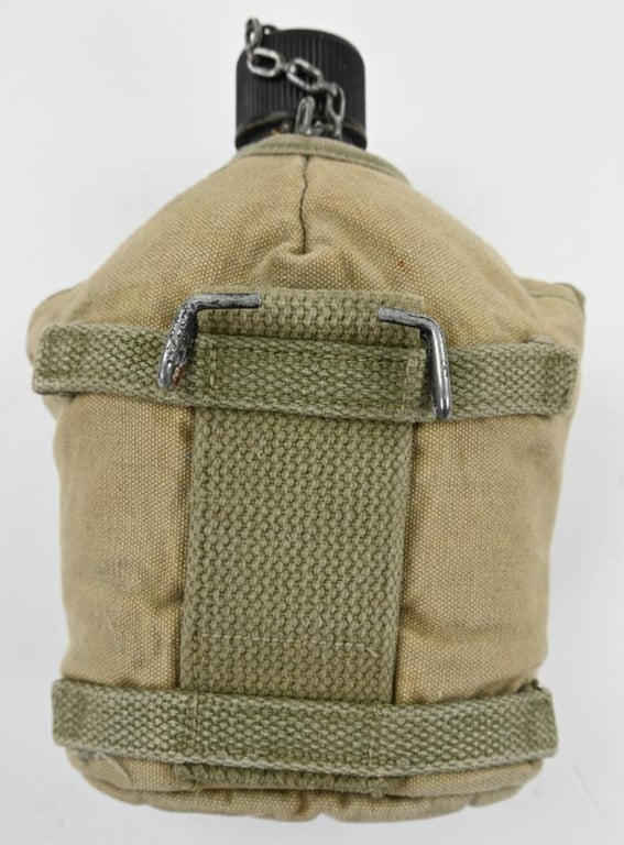 US M-1941 Cavalry/Paratrooper Canteen