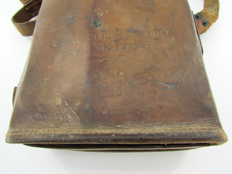 US WWII Army Signal Corps Field EE-8 Telephone