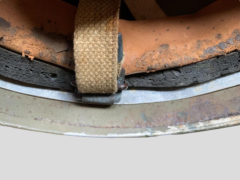 British Airborne Paratrooper Helmet -1943-