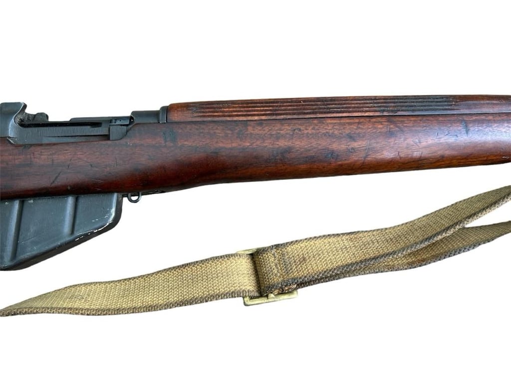 Deactivated Lee-Enfield no4 mk1* Canadian Longbranch made 1942