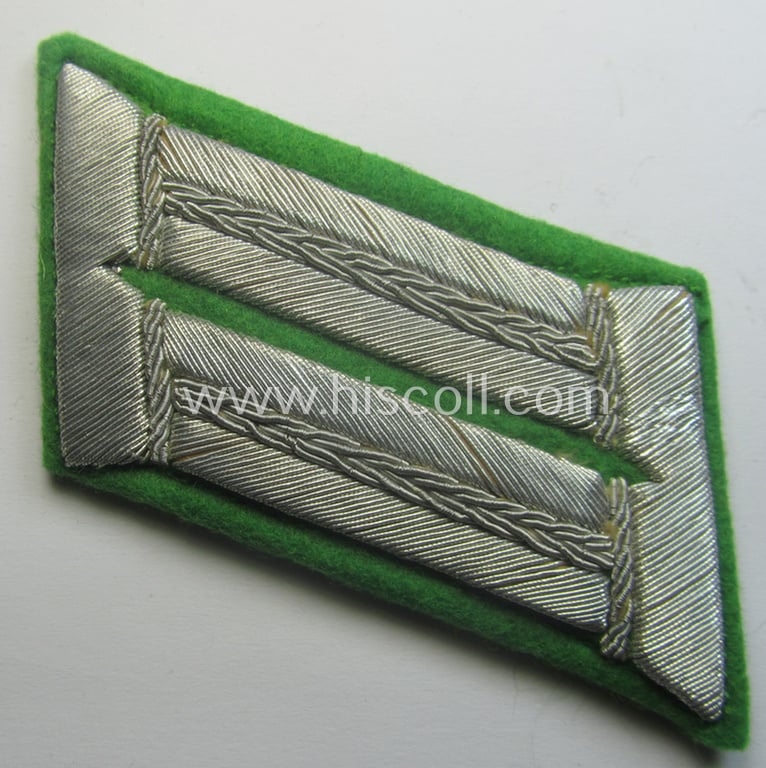 Fully matching - and most certainly carefully tunic-removed! - pair of so-called: 'Polizei'-related, officers'-pattern dress-collar-tabs (ie.: 'Kragenspiegel für den Ausgehjacke für Offiziere der Polizei')