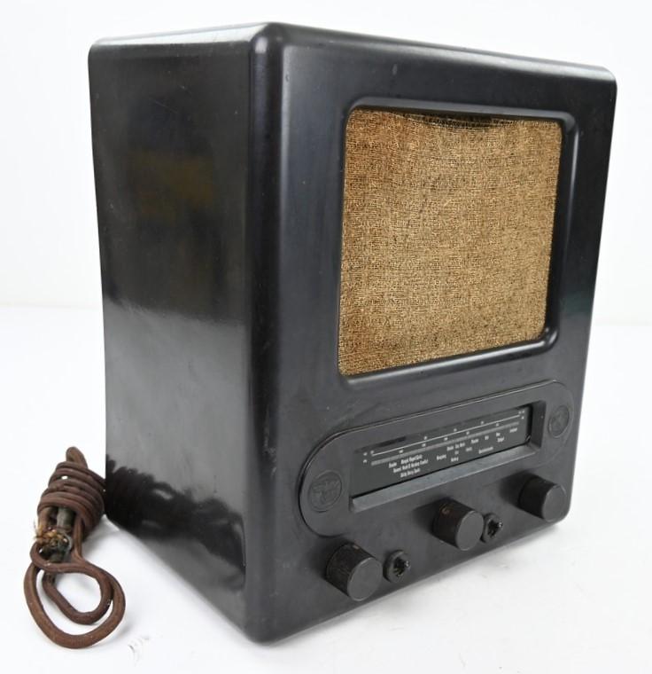 German Third Reich Era Civil Radio 'Volksempfanger VE301'