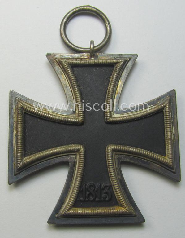 'Eisernes Kreuz II. Klasse' being a maker- (ie. '55'-) marked example by the maker (ie. 'Hersteller'): 'J.E. Hammer & Söhne'