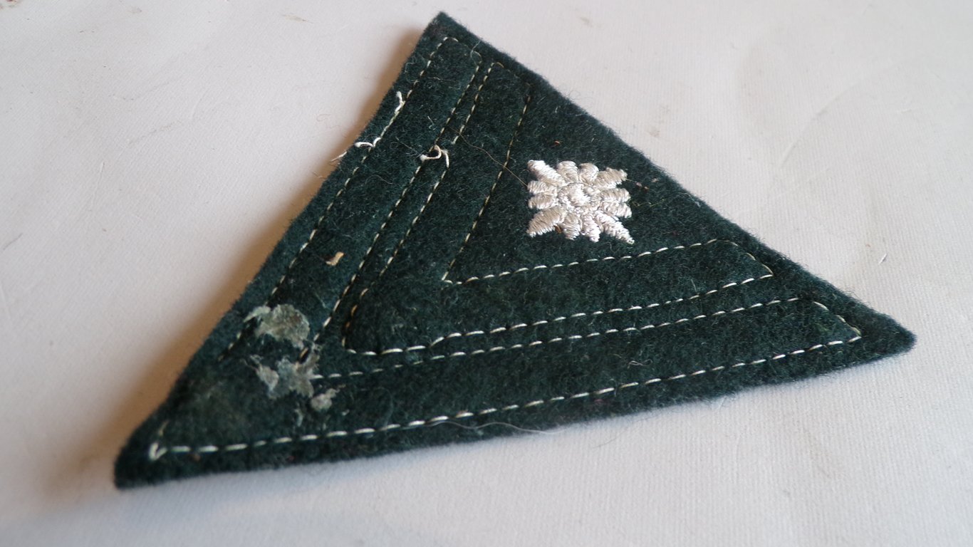 Heer M36 Stabsgefreiter Sleeve Rank Chevron
