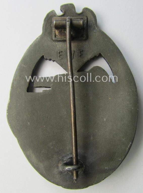Attractive, 'Panzerkampfabzeichen in Bronze' (or: bronze panzer-assault badge or PAB) being a maker- (ie. 'EWE'-) marked- and/or zinc- (ie. 'Feinzink'-) based example (that comes in an overall very nice and only minimally used- ie. worn conditi...