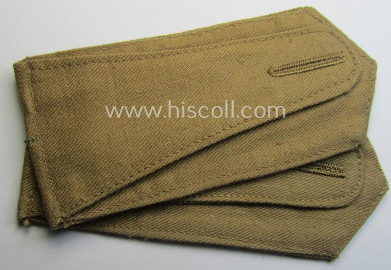 Pair of WH (Kriegsmarine) 'tropical-styled', EM-type shoulderstraps (as intended for usage on the tropical-shirts ie. tunics): 'Matrose'