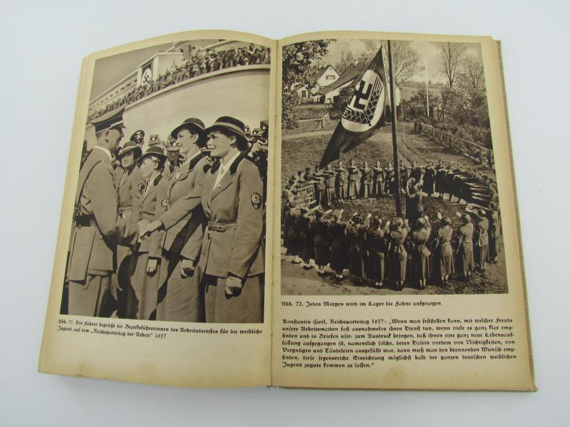 Book : Spaten und Ähre (1937)