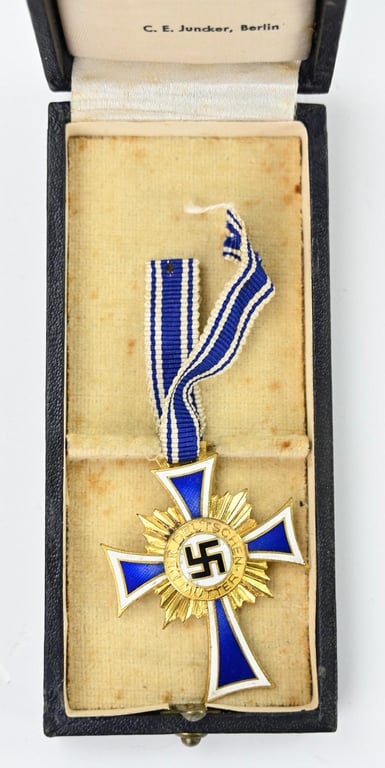 German Mother's Cross in Gold with case