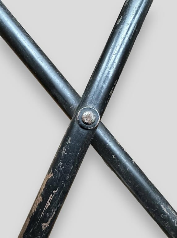 WH (HEER) Foldable Radio/Telephone Operators Stool