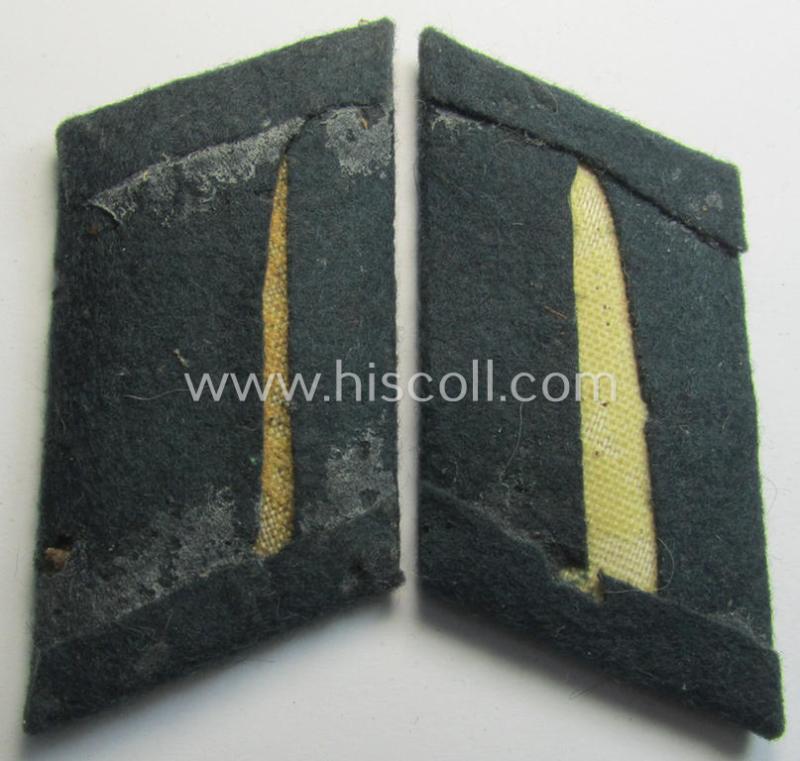 Neat - and fully matching! - pair of WH (Heeres) collar-tabs (ie. 'Kragenspiegel für Offiziere') as was piped in the bright-yellow-coloured branchcolour as was intended for usage by an: 'Offizier der Nachrichten-Truppen'