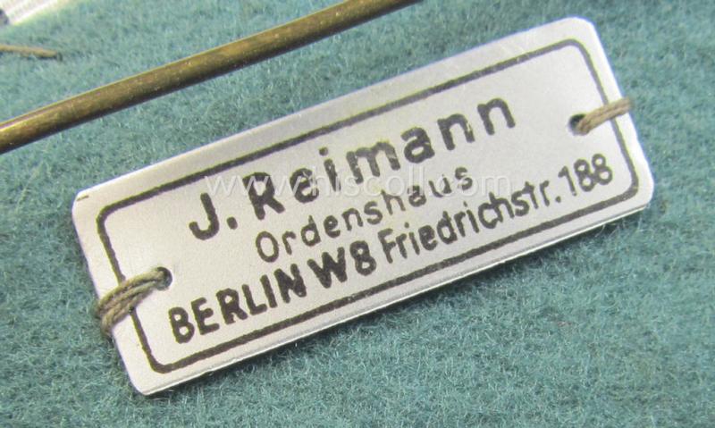 Unsusal - 'quality-produced' and 'slantwise-mounted'! - 4-pieced medal-bar (ie. 'Ordenspange') by the 'J. Reimann'-company showing various WWI- and/or TR-period awards