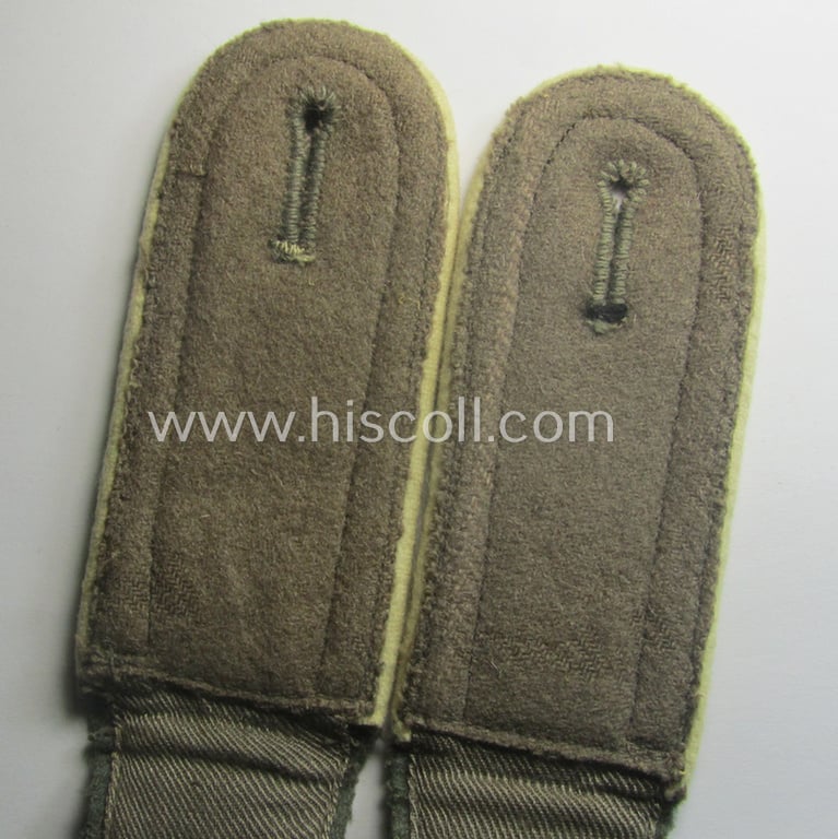 Pair of WH (Heeres) NCO-type (ie. 'M41- o. M43'-pattern) shoulderstraps: 'Uffz. eines Infanterie-Rgts.'