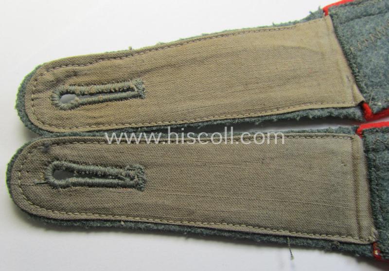 Attractive - and fully matching! - pair of WH (Heeres) early- (ie. mid-) war-period- (ie. 'M40'- ie. 'M43'-pattern), 'standard-issued' NCO-type shoulderstraps as was intended for an: 'Unterwachtmeister eines (Sturm)Art.-Abts. o. Rgts.'