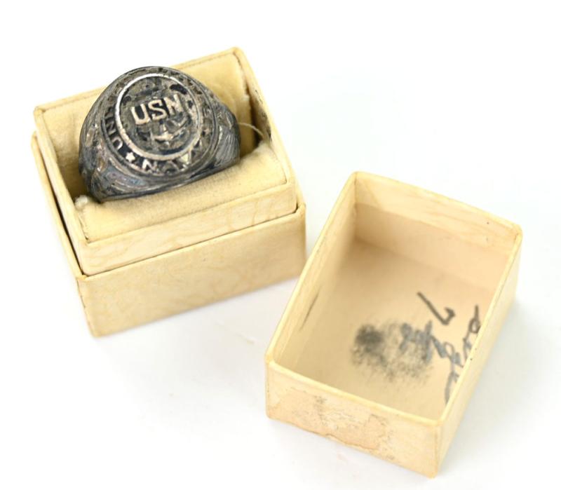 US Navy WW2 Ring