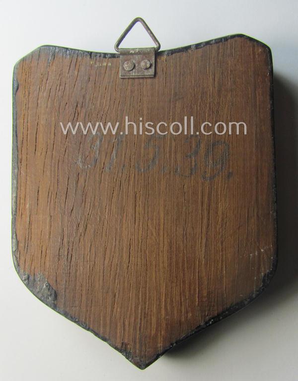 Golden-bronze-toned, so-called: 'nichttragbarer Ehrenpreis' (ie. commemorative-plaque) showing the (partly engraved) text: 'Standort-Segel-Wettfahrten - II. Preis - Mürwick - 28.St.S.W. - 31.5.39'