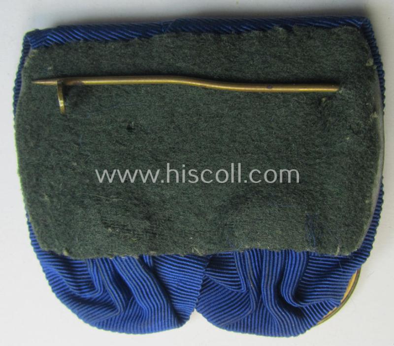 Attractive - and truly used! - two-pieced medal-bar (ie. 'Spange') showing two: WH (Heeres o. Kriegsmarine) so-called: 'Dienstauszeichnungen für 4 u. 12 Jahre Treue Dienste' that both come period-mounted as a so-called: 'Doppelspange'