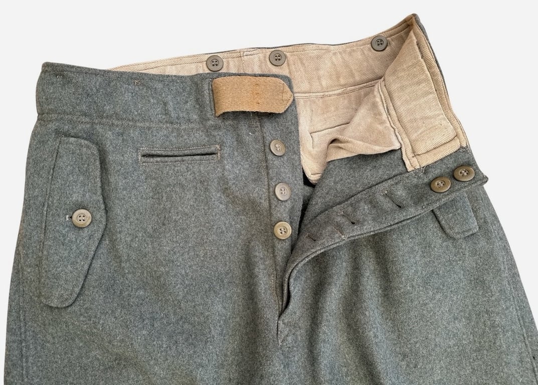 Wehrmacht ( Heer ) Assault Gunners ( Sturmgeschütz ) trousers ( Reitz )