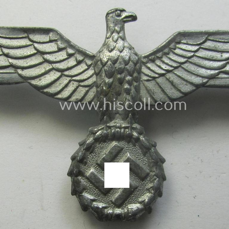 WH (Heeres- o. KM) silver-toned- (and/or: typical zinc- ie. 'Feinzink'-based) officers'-pattern breast-eagle (ie. 'Metall Offiziers-Brustadler für die Sommeruniform')