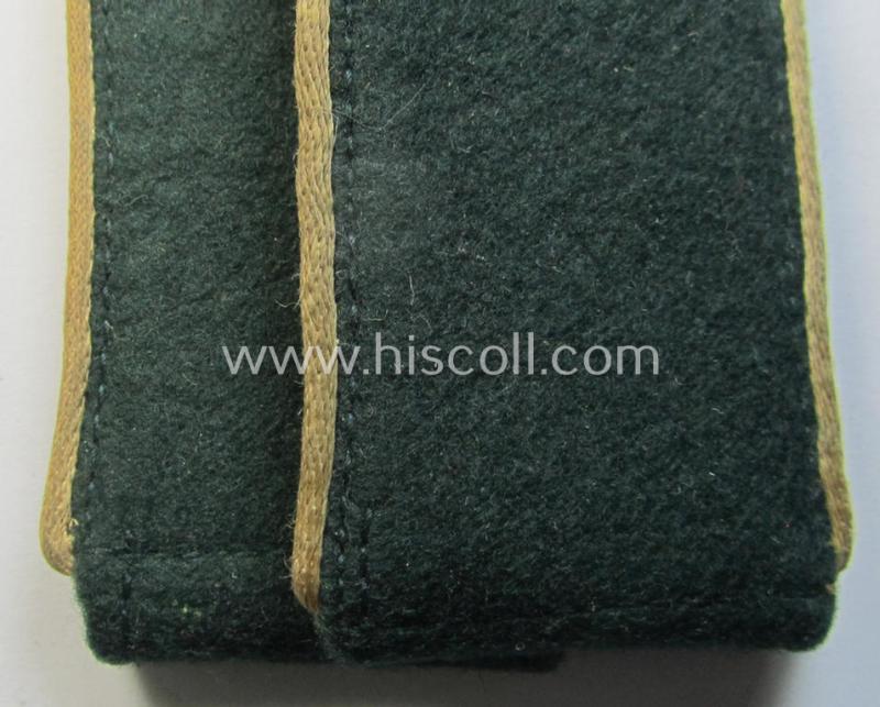 Superb - just moderately used and/or fully matching! - pair of WH (Heeres) 'M36'- (ie. 'M40'-) pattern, WH (Heeres) EM-type shoulderstraps as was intended for usage by a: 'Soldat der Infanterie-Truppen'