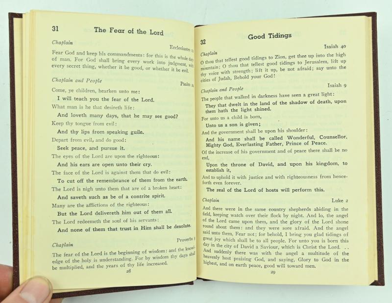 US WW2 Song and Service Book