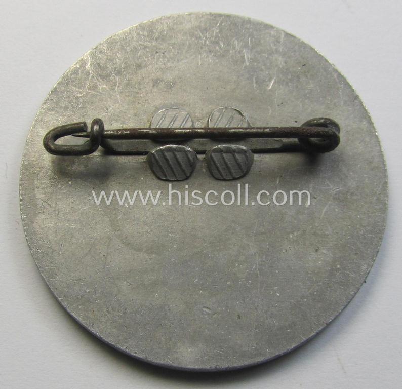 Commemorative - aluminium-based- and/or: greyish-silver-coloured-, 'HJ'-related 'tinnie', being a non-maker-marked example, depicting a 'HJ-Raute' surrounded by the text: 'Zeltlager der Frank. H.J. - 1936'