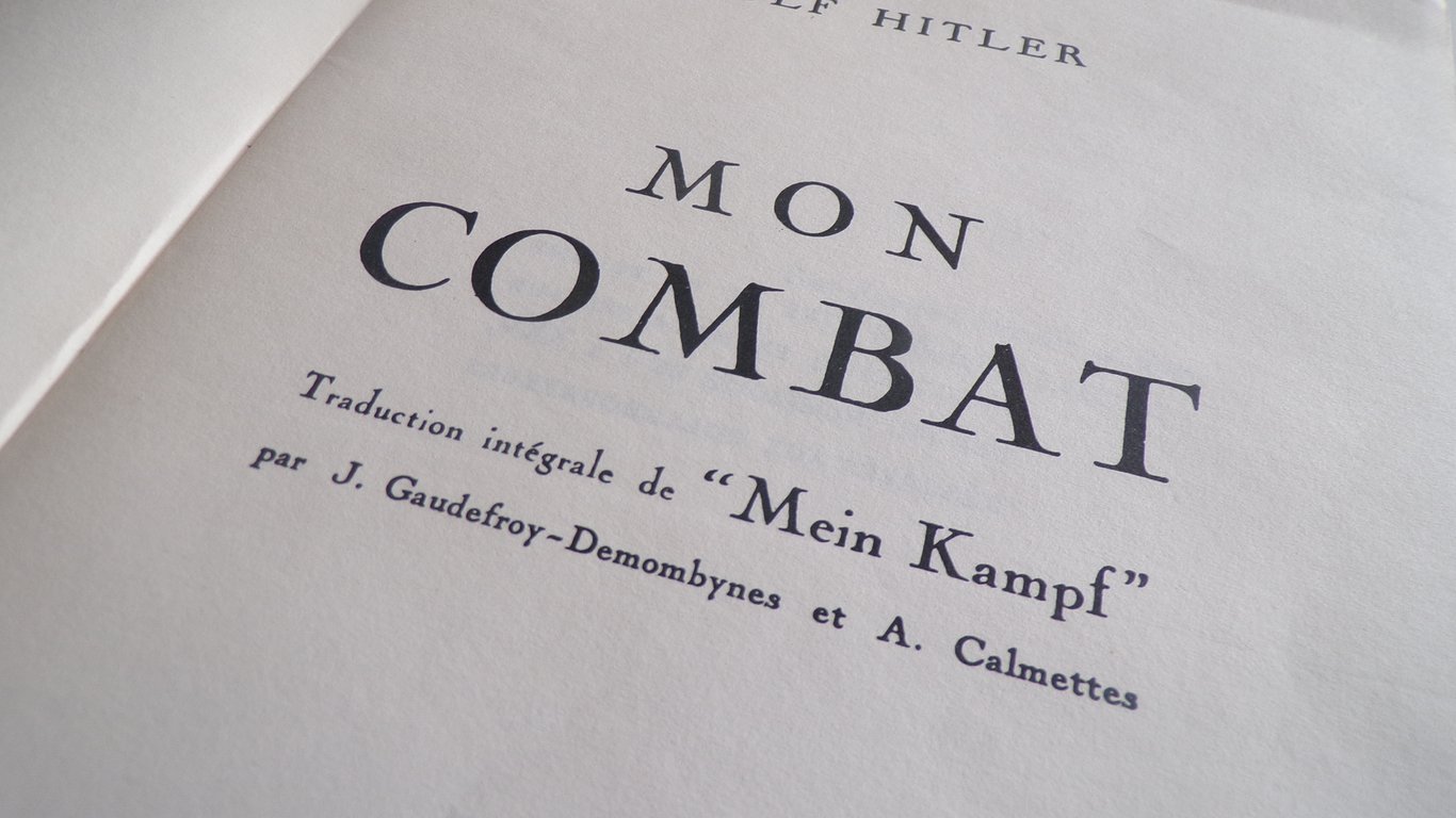 RARE 1st Edition Mein Kampf (Mon Combat) in French