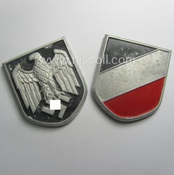 'Virtually mint ie. unissued' pair of WH (Heeres)...