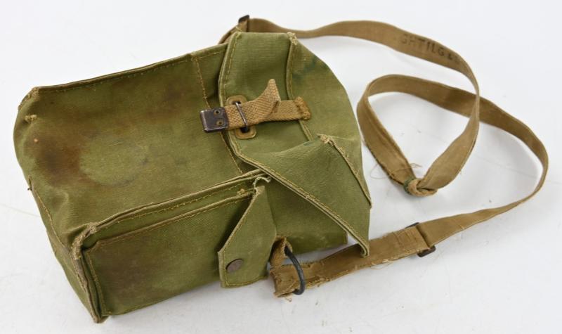 British WW2 Leight Weight Gasmask Pouch