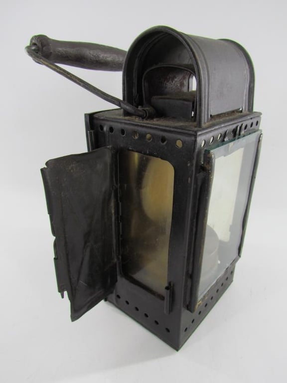 Deutsche Reichsbahn Railway Lantern