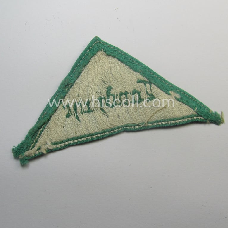 HJ (ie. 'Hitlerjugend') honorary-district-triangle (ie. 'Gebietsdreieck') entitled: 'Landjahr' being an example that is void of its 'RzM'-etiket and that comes in an overall very nice- (albeit just moderately used ie. worn-), condition