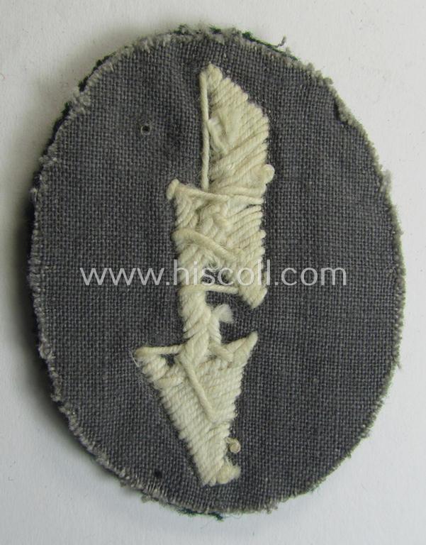 WH (Heeres) trade- and/or special career insignia ie. hand-embroidered signal-blitz (being a neatly maker-marked example as executed in white) as was intended for a soldier serving within the: 'Infanterie-Truppen'