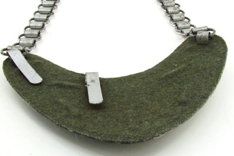 Wehrmacht 'Feldgendarmerie' Gorget "Assmann"
