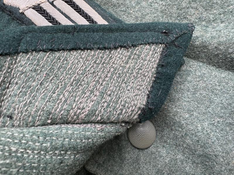 Wehrmacht M36 Officer ( Major ) Panzerzug ( Armoured train ) Tunic with insignia