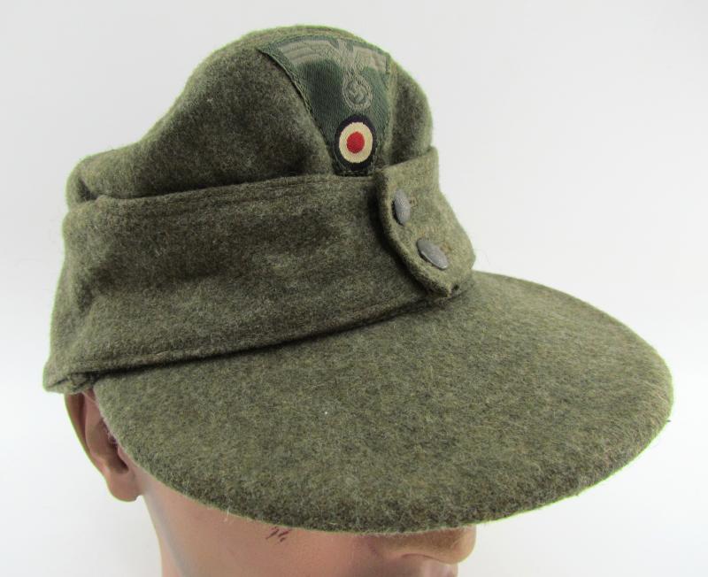 Wehrmacht (Heer) field cap ‘Einheitsfeldmütze’with RBNr. 1944