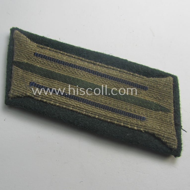 Fully matching pair of pre- (ie. truly early-war-) period WH (Heeres) 'M36' (ie. 'M40'-) type collar-patches (ie. 'Einheitskragenspiegel') as piped in the darker-blue-coloured branchcolour as intended for usage by a: 'Soldat der Sanitäts-Trpn.'