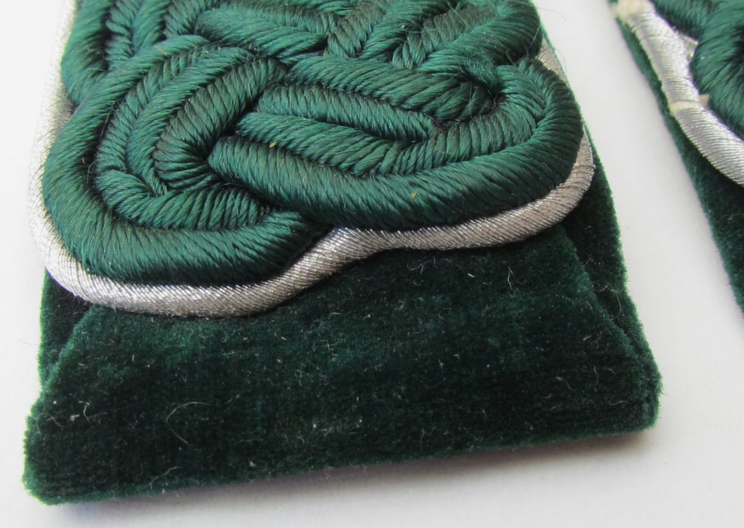 German State Forestry Service Forstmeister Shoulder Boards – 1942 Pattern