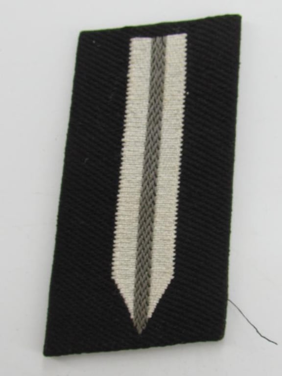 Single RAD ( Reichsarbeitsdienst ) Collar Tab
