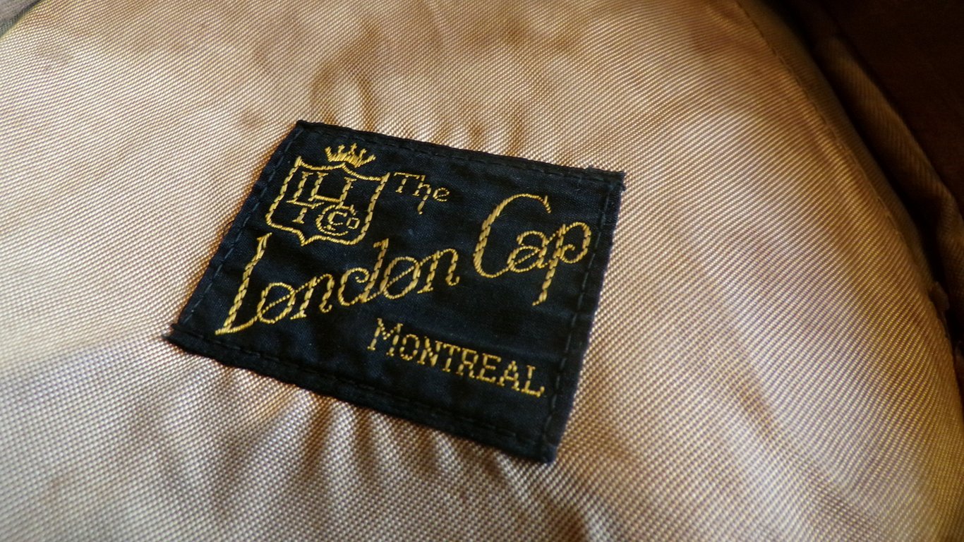 RCAF Flying Officer's Peaked Cap